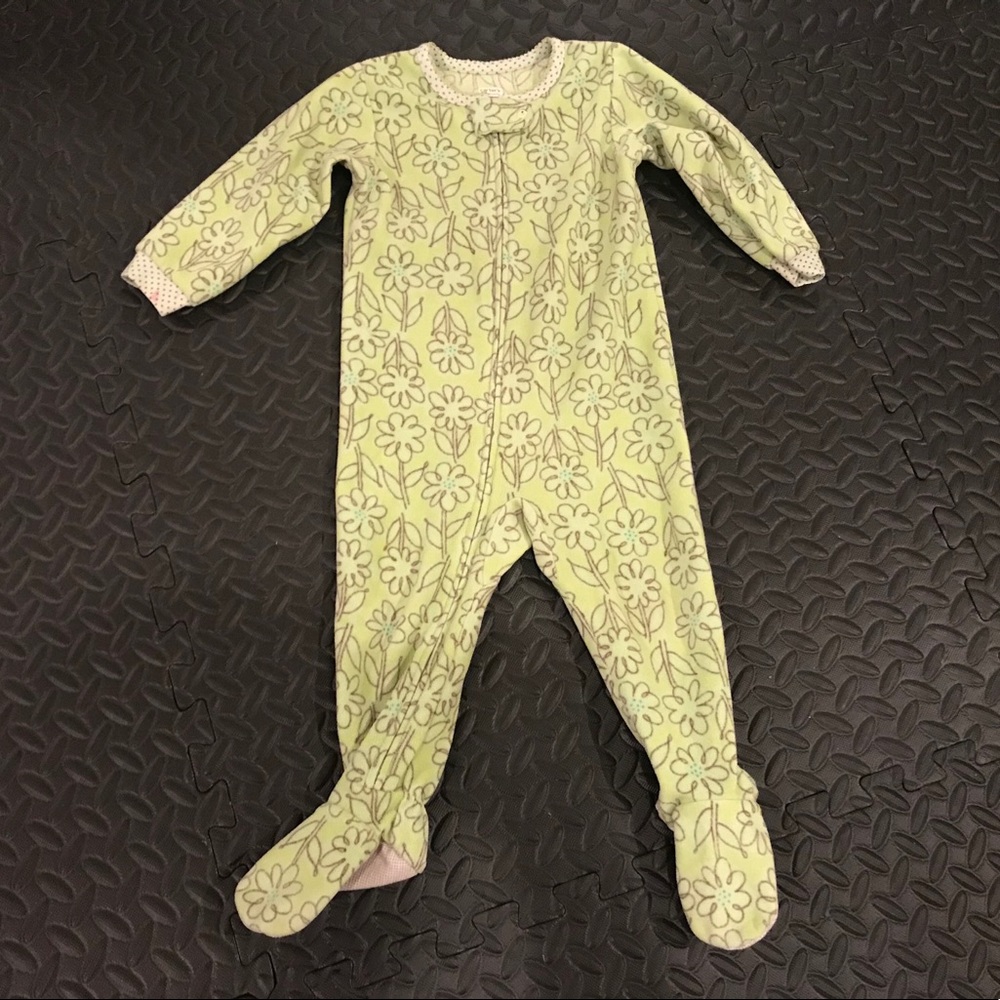 Carter’s footed sleeper, 18 months